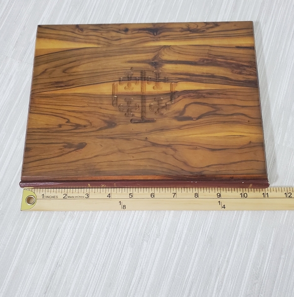 Vintage 1956 Holy Bible Olive Wood Cover King James Jeruslaem Bible - Picture 16 of 16